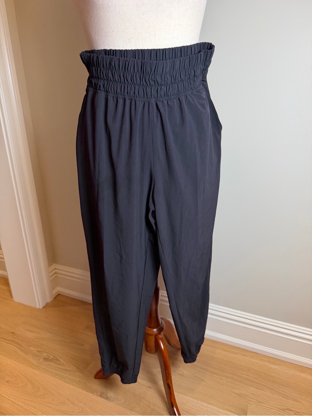 Zella Large High-Waist Black Elastic Waist Pants